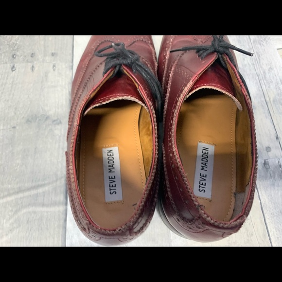 Mens Steve Madden shoes size 8 - Picture 6 of 7